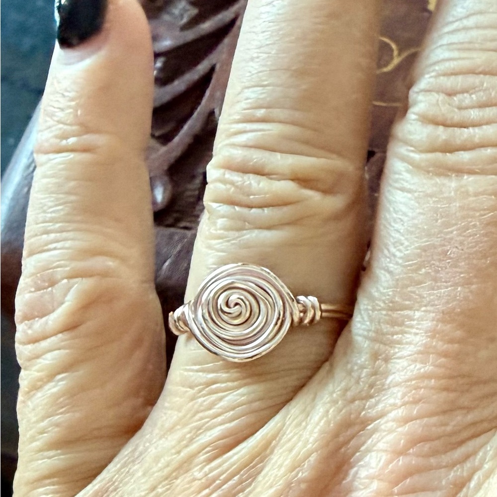 💍🌹Handmade Chic Spiral Rose Ring🌹💍